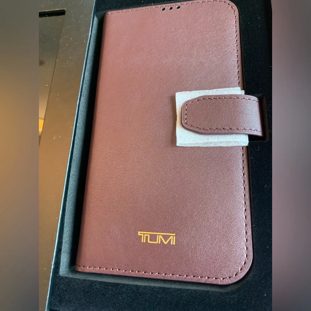 Tumi brand new